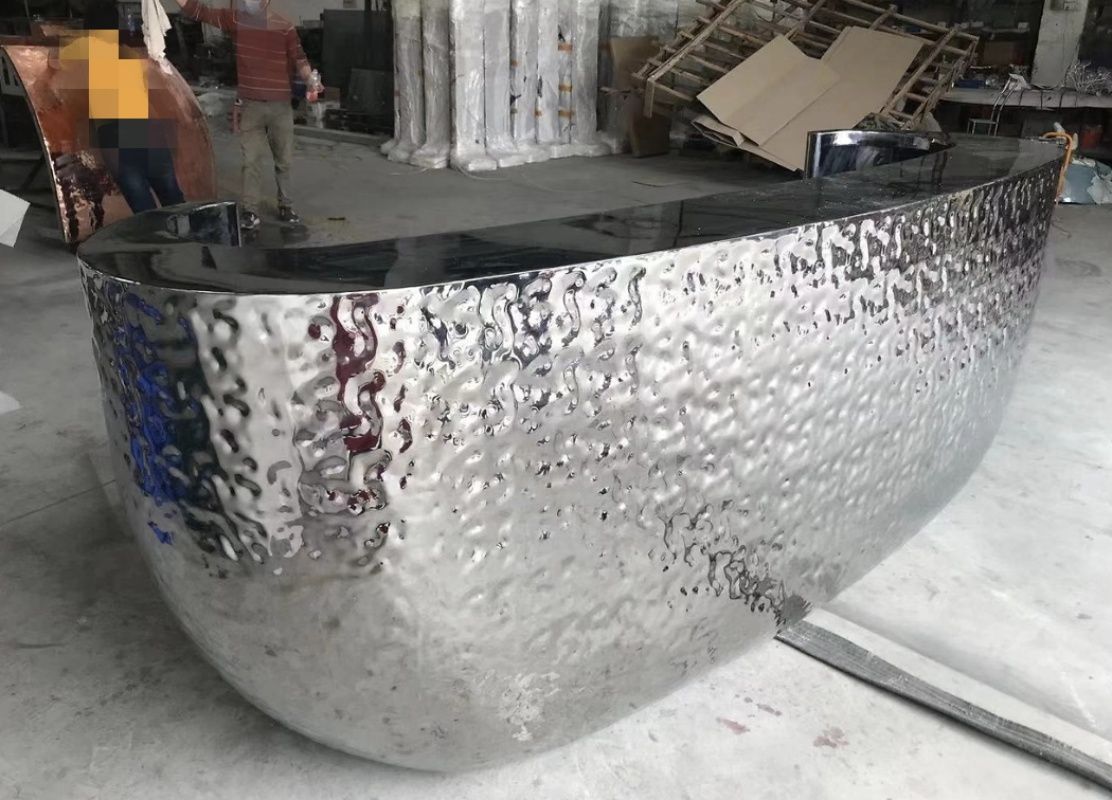 Stainless steel hotel bar - shaped metal art furniture