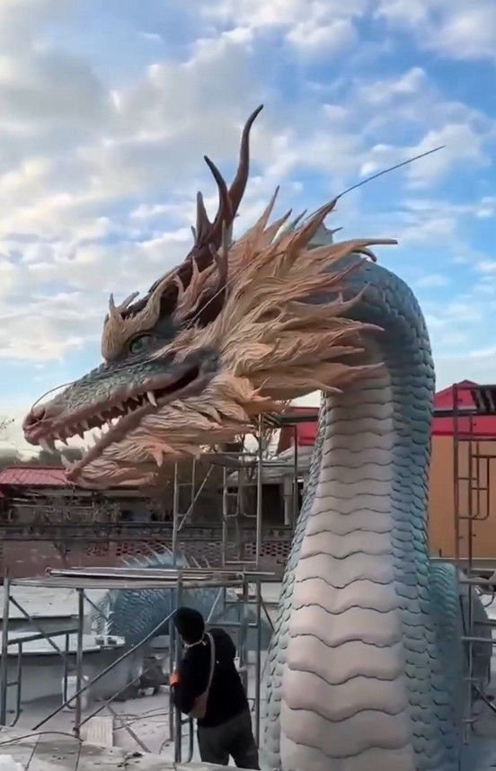 Large IP Mascot Sculpture Fabrication Process